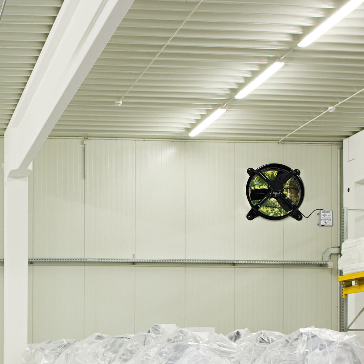 14 in. windor fan attic Gable Ventilator With Adjustable Temperature Thermostat in Black （1-Pack